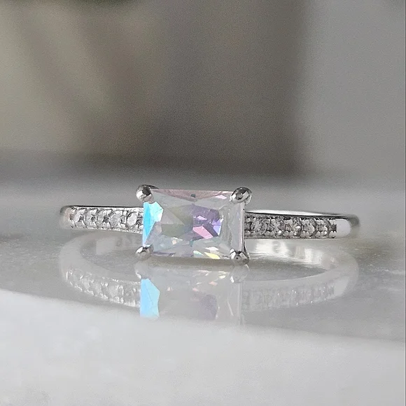charmed aroma Jewelry Rectangle Aurora Borealis Ring 925